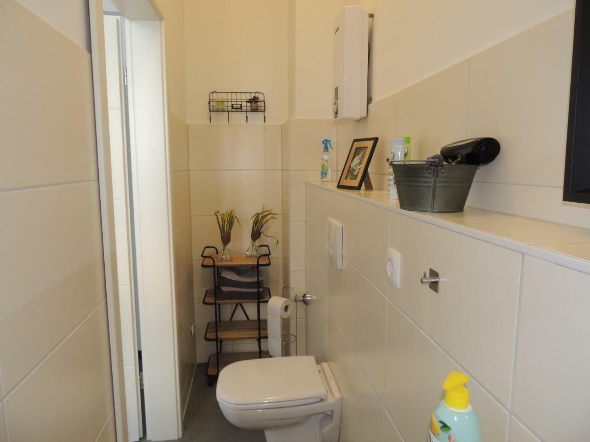 Zentrales Apartment In Гельзенкирхен Экстерьер фото